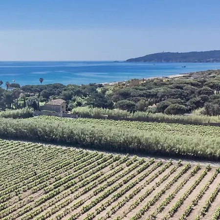 Holiday home Les Romarins